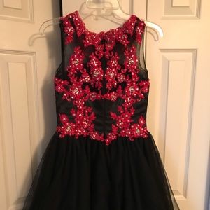 Black and red prom gown